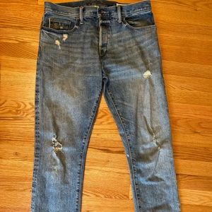 Todd Snyder Slim Fit Japanese Stretch Selvedge Jean in Destroyed Wash